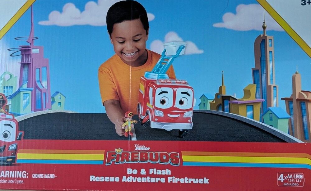 Disney Junior Firebuds, Bo & Flash Rescue Adventure Fire Truck w Vroomlink